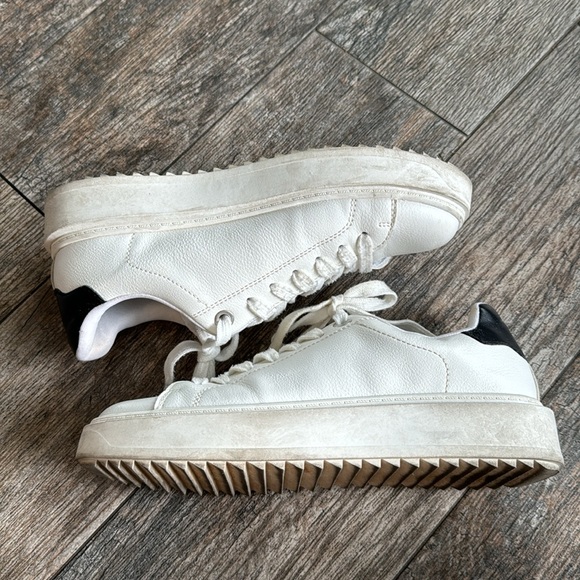 Steve Madden sneakers - Picture 6 of 7